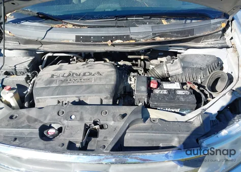 2011 Honda Odyssey Lx z USA, uszkodzony, nr VIN 5FNRL5H29BB00710